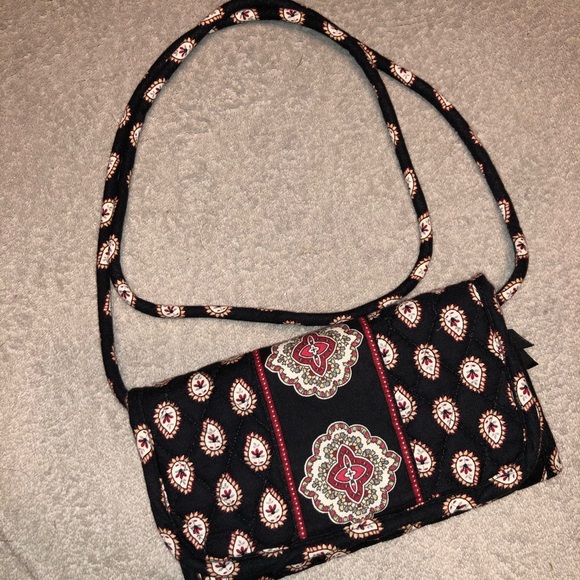 Vera Bradley Handbags - 5 for $25 Vera Bradley Classic Black crossbody purse